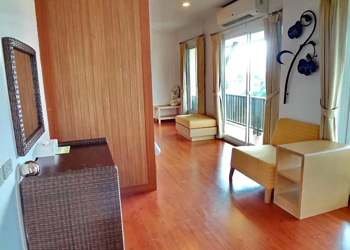 Bussaba Suvarnabhumi Airport Hotel 3*